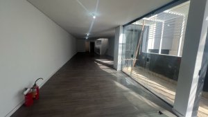 Loja com 600m² no bairro Moinhos de Vento em Porto Alegre para Alugar