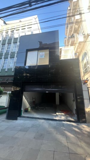 Loja com 600m² no bairro Moinhos de Vento em Porto Alegre para Alugar