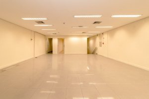 Loja com 500m² no bairro Centro Novo em Porto Alegre para Alugar