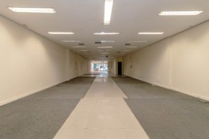 Loja com 500m² no bairro Centro Novo em Porto Alegre para Alugar