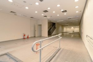 Loja com 500m² no bairro Centro Novo em Porto Alegre para Alugar