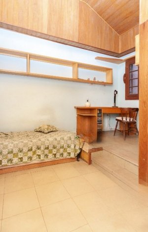 Casa comercial com 160m² no bairro Moinhos de Vento em Porto Alegre para Alugar