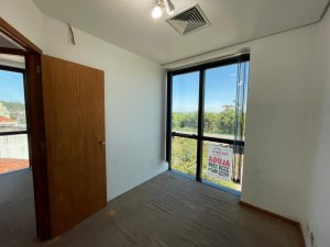 Salas/Conjuntos com 37m² no bairro Praia de Belas em Porto Alegre para Alugar