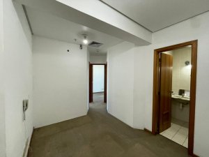 Salas/Conjuntos com 37m² no bairro Praia de Belas em Porto Alegre para Alugar