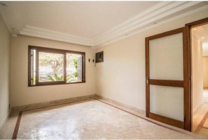 Casa comercial com 250m² no bairro Menino Deus em Porto Alegre para Alugar