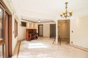 Casa Comercial com 250m² no bairro Menino Deus em Porto Alegre para Alugar