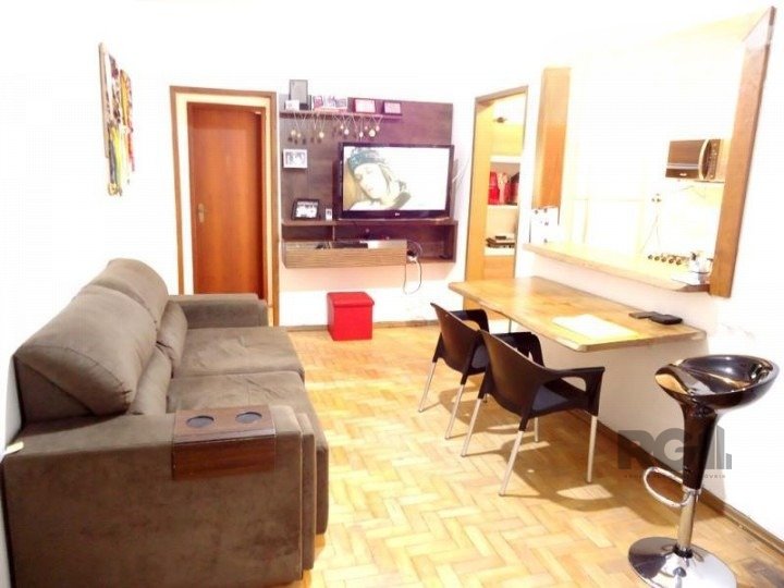 Apartamento com 52m², 1 dormitório no bairro Moinhos de Vento em Porto Alegre para Comprar