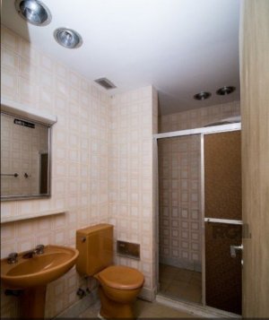 Casa com 288m², 4 dormitórios no bairro Auxiliadora em Porto Alegre para Comprar