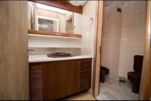 Casa com 288m², 4 dormitórios no bairro Auxiliadora em Porto Alegre para Comprar