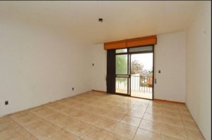 Casa comercial com 376m² no bairro Três Figueiras em Porto Alegre para Alugar