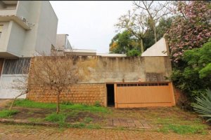 Casa comercial com 376m² no bairro Três Figueiras em Porto Alegre para Alugar