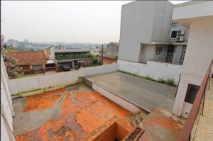 Casa comercial com 376m² no bairro Três Figueiras em Porto Alegre para Alugar