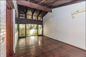 Casa comercial com 515m² no bairro Boa Vista em Porto Alegre para Alugar