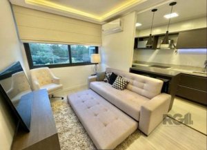 Apartamento com 49m², 1 dormitório no bairro Petrópolis em Porto Alegre para Alugar