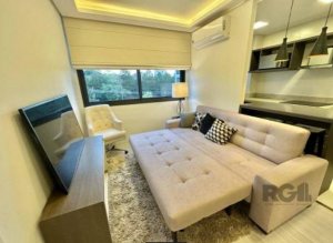 Apartamento com 49m², 1 dormitório no bairro Petrópolis em Porto Alegre para Alugar