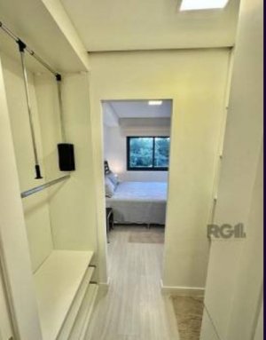 Apartamento com 49m², 1 dormitório no bairro Petrópolis em Porto Alegre para Alugar