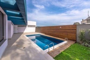 Apartamento com 63m², 2 dormitórios no bairro Jardim do Salso em Porto Alegre para Alugar