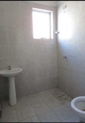 Galpão com 210m² no bairro Anchieta em Porto Alegre para Alugar