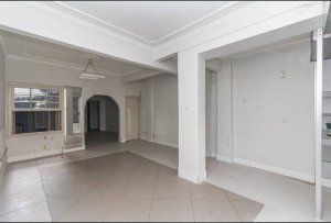 Loja com 100m² no bairro Cidade Baixa em Porto Alegre para Alugar