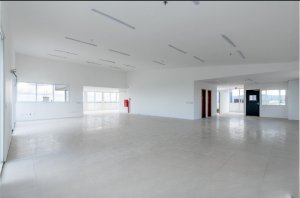 Salas/Conjuntos com 350m² no bairro Petrópolis em Porto Alegre para Alugar