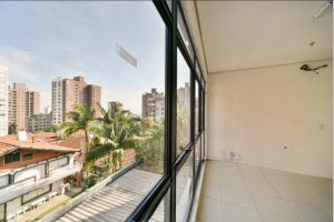 Salas/Conjuntos com 100m² no bairro Petrópolis em Porto Alegre para Alugar