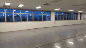 Predio com 1400m² no bairro Floresta em Porto Alegre para Alugar