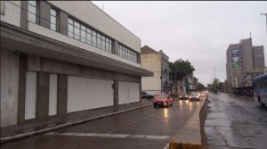 Predio com 1400m² no bairro Floresta em Porto Alegre para Alugar