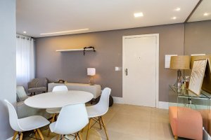 Apartamento com 62m², 2 dormitórios no bairro Auxiliadora em Porto Alegre para Comprar