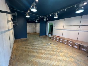 Casa comercial com 390m² no bairro Petrópolis em Porto Alegre para Alugar