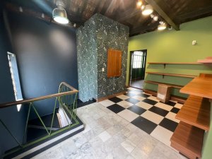 Casa comercial com 390m² no bairro Petrópolis em Porto Alegre para Alugar