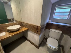 Casa comercial com 390m² no bairro Petrópolis em Porto Alegre para Alugar