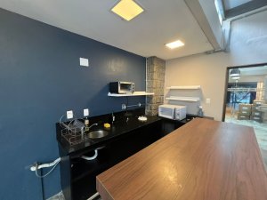 Casa comercial com 390m² no bairro Petrópolis em Porto Alegre para Alugar