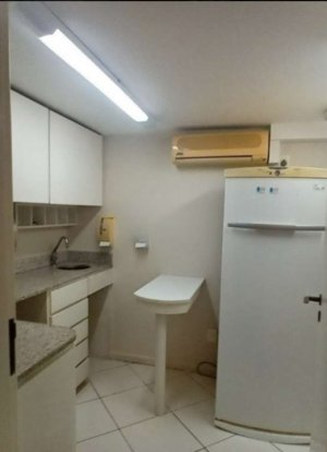 Casa comercial com 400m² no bairro Moinhos de Vento em Porto Alegre para Alugar