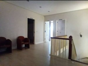 Casa comercial com 400m² no bairro Moinhos de Vento em Porto Alegre para Alugar