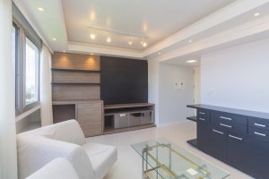 Apartamento com 110m², 3 dormitórios no bairro Petrópolis em Porto Alegre para Alugar