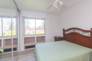 Apartamento com 110m², 3 dormitórios no bairro Petrópolis em Porto Alegre para Alugar