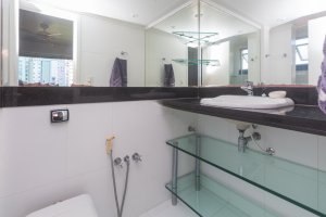 Apartamento com 110m², 3 dormitórios no bairro Petrópolis em Porto Alegre para Alugar