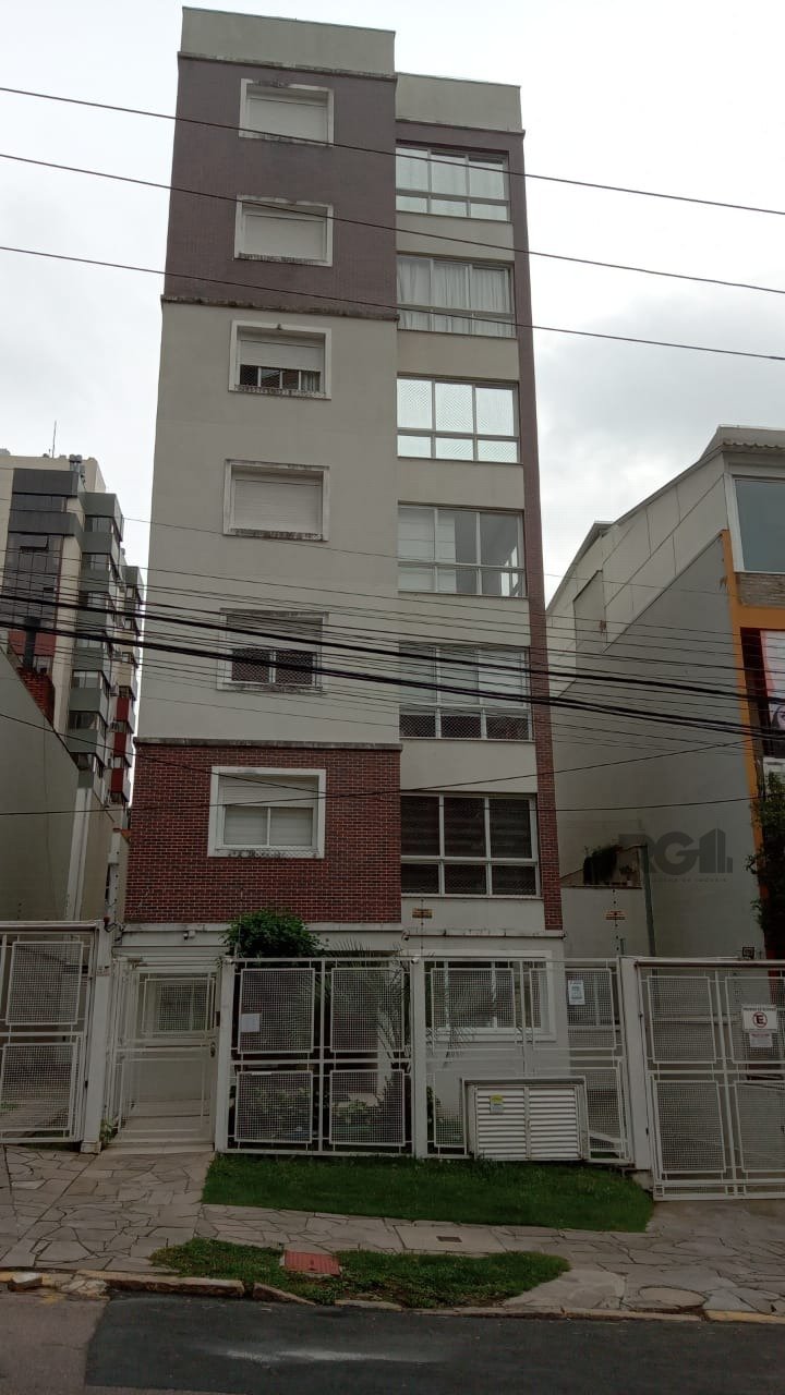 Apartamento com 119m², 1 dormitório, 1 suíte, 1 vaga no bairro Rio Branco em Porto Alegre para Comprar