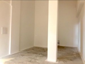 Loja com 45m² no bairro Independência em Porto Alegre para Alugar