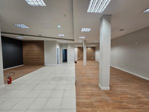 Loja com 228m² no bairro Rio Branco em Porto Alegre para Alugar