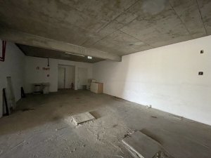Loja com 181m² no bairro Partenon em Porto Alegre para Alugar