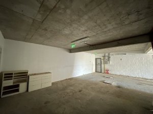 Loja com 181m² no bairro Partenon em Porto Alegre para Alugar