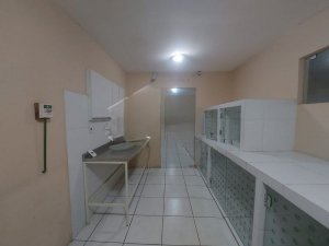 Galpão com 1.300m² no bairro Sarandi em Porto Alegre para Alugar