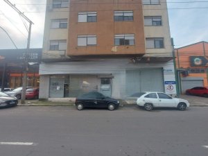 Depósito/Pavilhão com 1300m² no bairro Sarandi em Porto Alegre para Alugar