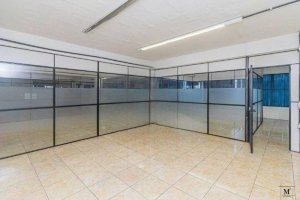 Galpão com 500m² no bairro Floresta em Porto Alegre para Alugar