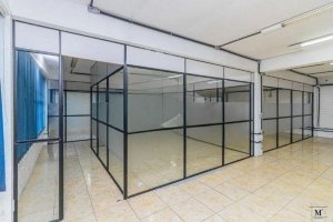 Galpão com 500m² no bairro Floresta em Porto Alegre para Alugar