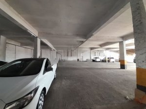 Depósito/Pavilhão com 680m² no bairro São Geraldo em Porto Alegre para Alugar