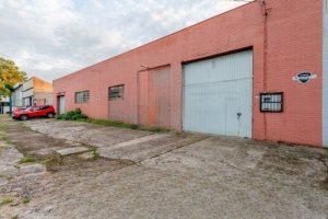 Galpão com 700m² no bairro Partenon em Porto Alegre para Alugar