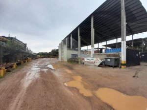 Depósito/Pavilhão com 2400m² no bairro Navegantes em Porto Alegre para Alugar
