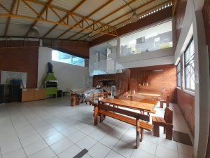 Galpão com 2.400m² no bairro Navegantes em Porto Alegre para Alugar